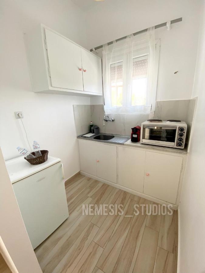 Nemesis Studios Aegina Exterior foto